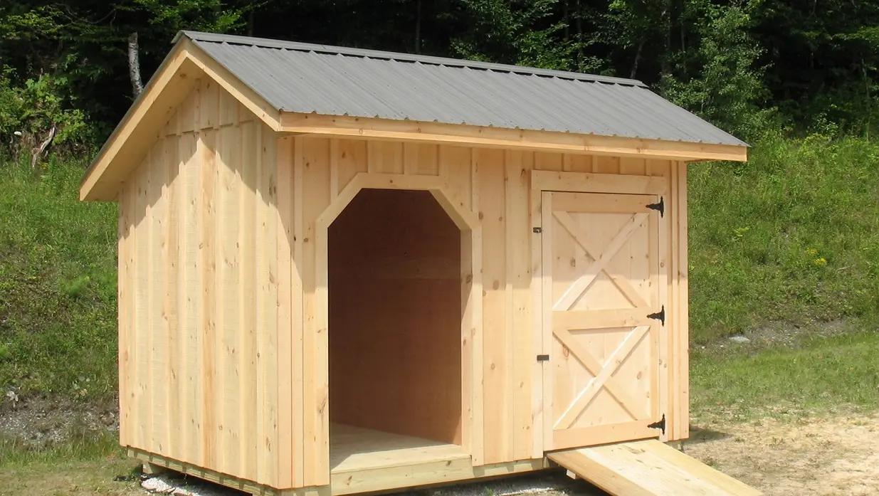 A saltbox shed built in Plymouth VT